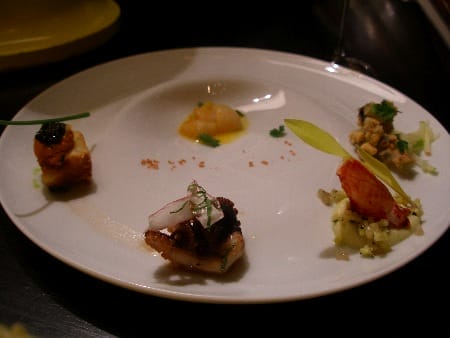 octopus-lobster-scallops-oyster-caviar octopus-lobster-scallops-oyster-caviar