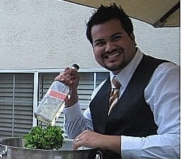 bartender-chris-ojeda