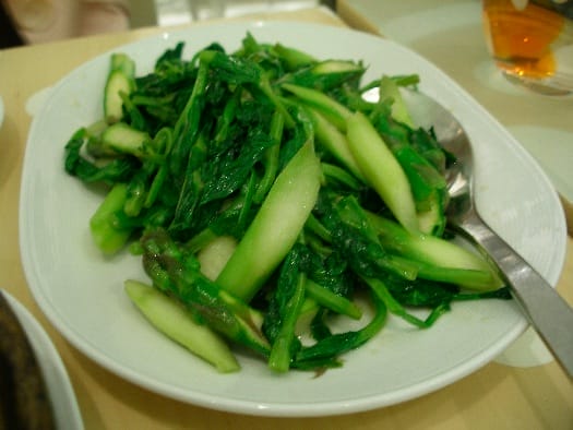 beijing-noodle-no-9-asparagus-snow-pea-shoots