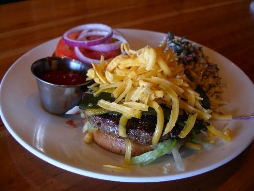la-grande-orange-chile-burger la-grande-orange-chile-burger