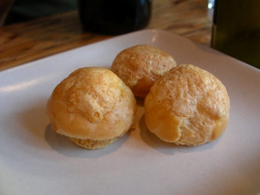 ludobites-mornay-gougeres ludobites-mornay-gougeres