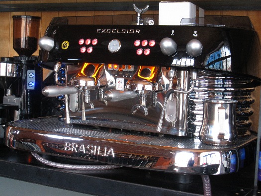 brasilia-excelsior-espresso-machine