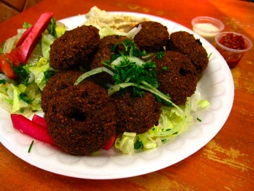 sahara-falafel-falafel-with-hummus sahara-falafel-falafel-with-hummus
