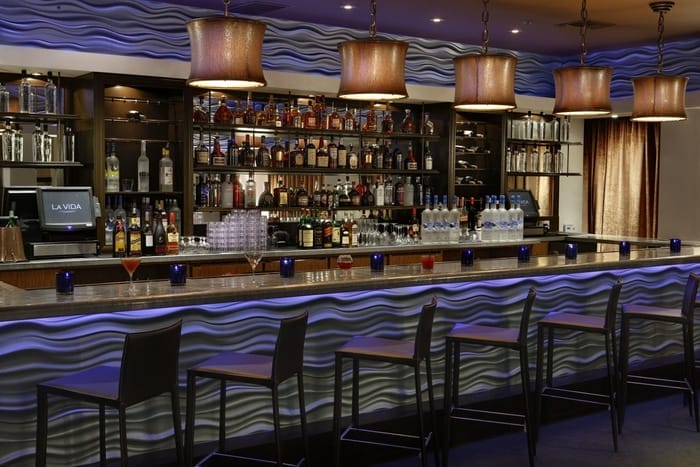 la-vida-main-bar