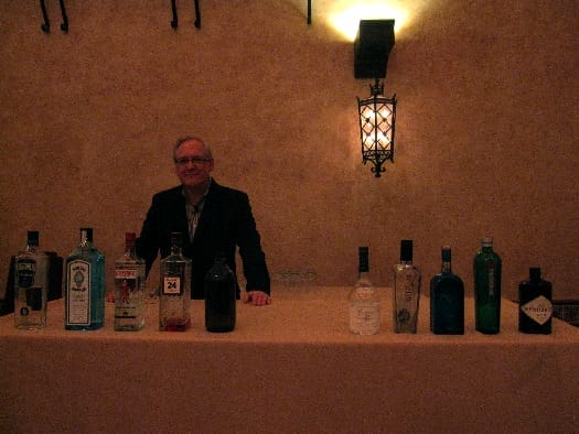 desmond-payne-at-gin-symposium desmond-payne-at-gin-symposium