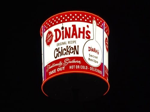 Dinah's Fried Chicken Sign