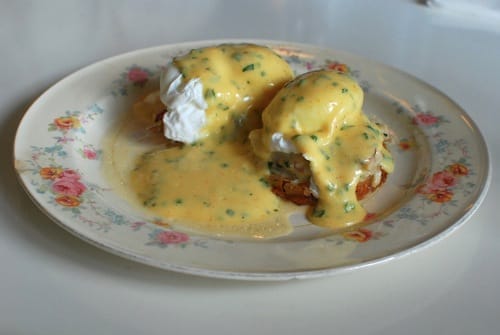 The Hart The Hunter Sign Green Tomato Crab Benedict